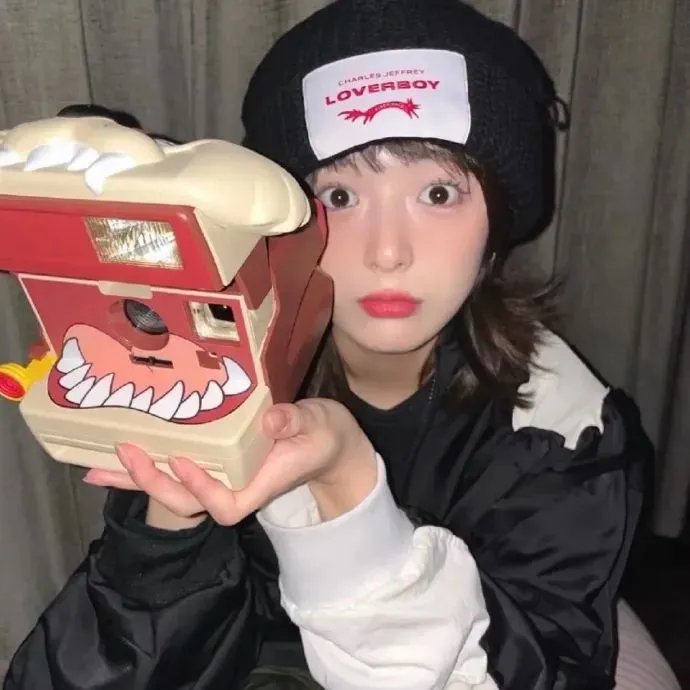 女儿，再爱妈妈一次